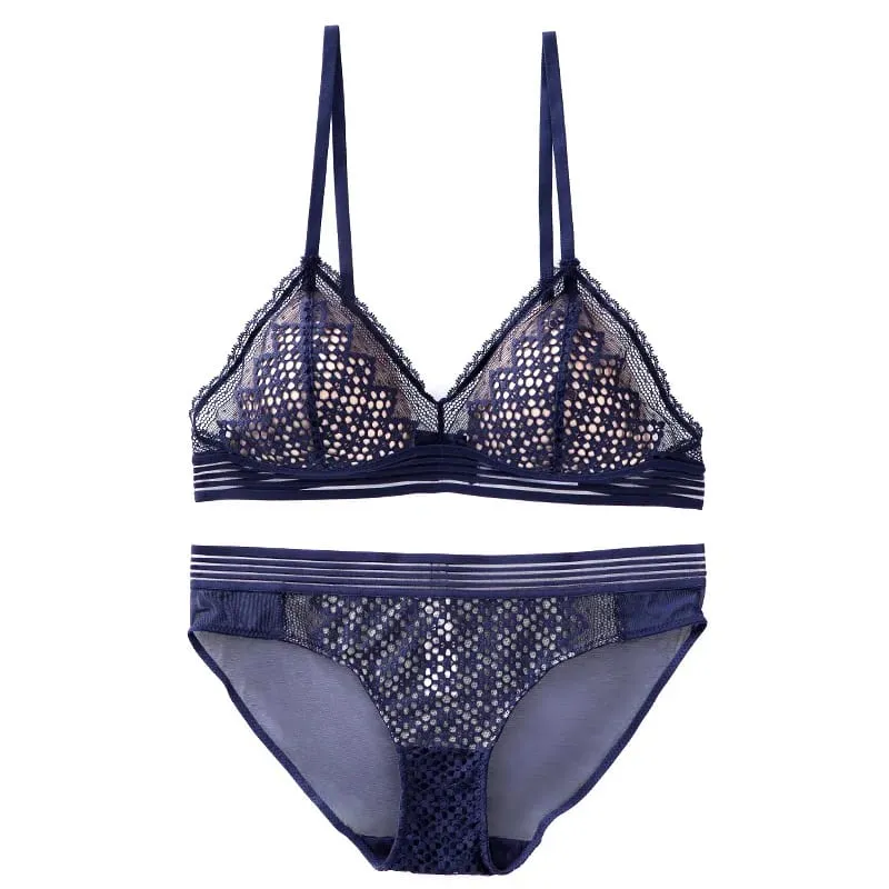 Sexy Hollow Out Lace Triangle Bra and Panties Set Underwear Soft Thin Cup Wireless French Bra Lingerie Women 2020 New — image 3