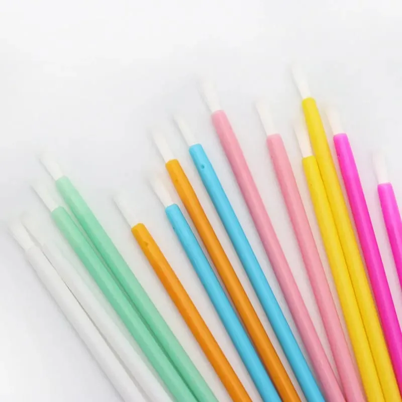 50 Pcs Disposable Nylon Lip Brush Lipstick Lip Glossy Wands Clean Applicator Lip Eyeshadow Gloss Brushes Cosmetic Makeup Tools