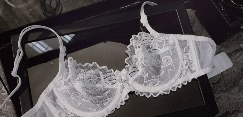 Γαλλικό Ultra Thin Sheer Lace Σετ σουτιέν Underwire Perspective Beauty Back Μεγάλο μπούστο Minimizer Side Shaping Anti Sag 32-38 Σετ σουτιέν
