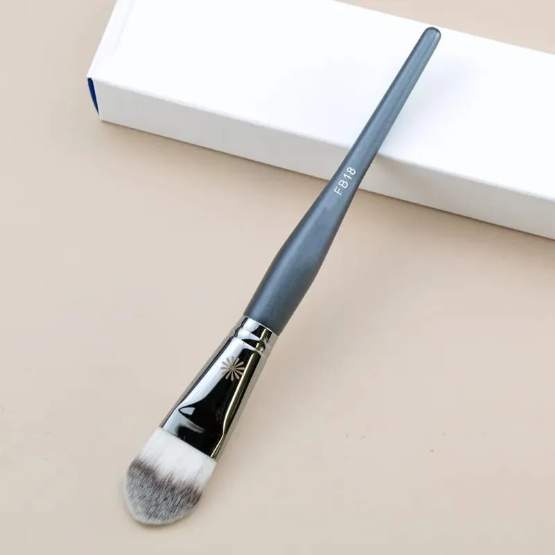 1 יחידות מברשות איפור מסדרת Pro P Powder Foundation מברשת איפור צללית כלים קוסמטיים פרטי עיניים Brow Highlight Concealer