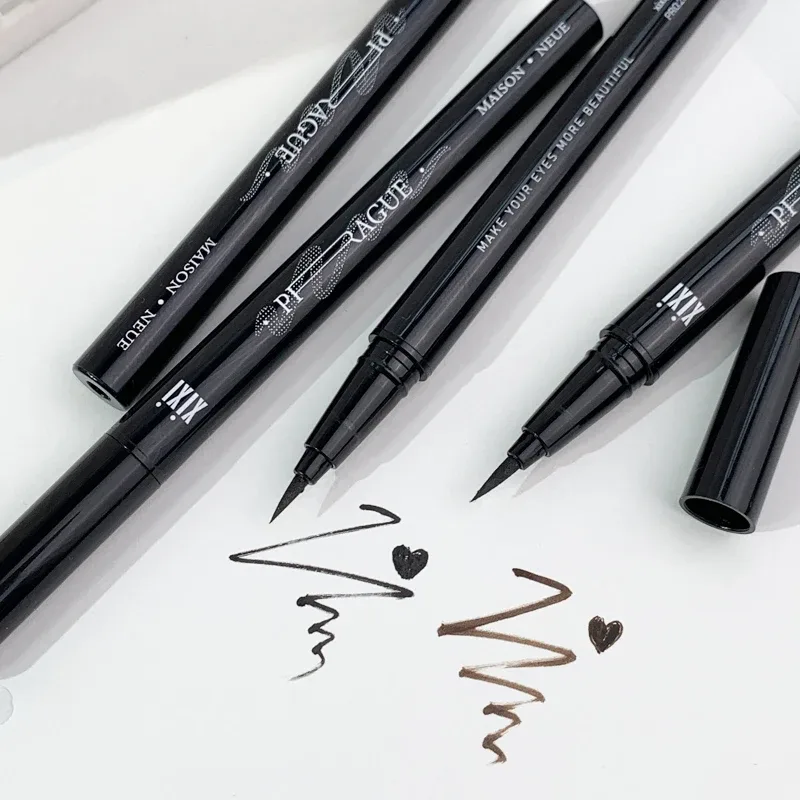 Υγρό eyeliner ματιών 2 χρωμάτων Αδιάβροχο και μη ξεθωριασμένο Εργαλεία μακιγιάζ ομορφιάς Quick Dry Non Halo Dye Eyeliner