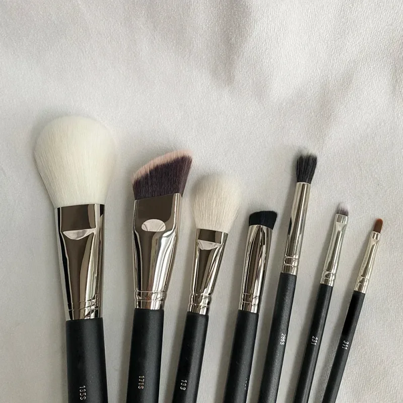 Conjunto de pincéis de maquiagem 135s pó 171s fundação 133 bochecha blush 286s cônico olho mistura 106 corretivo kit escova cosmética — image 2