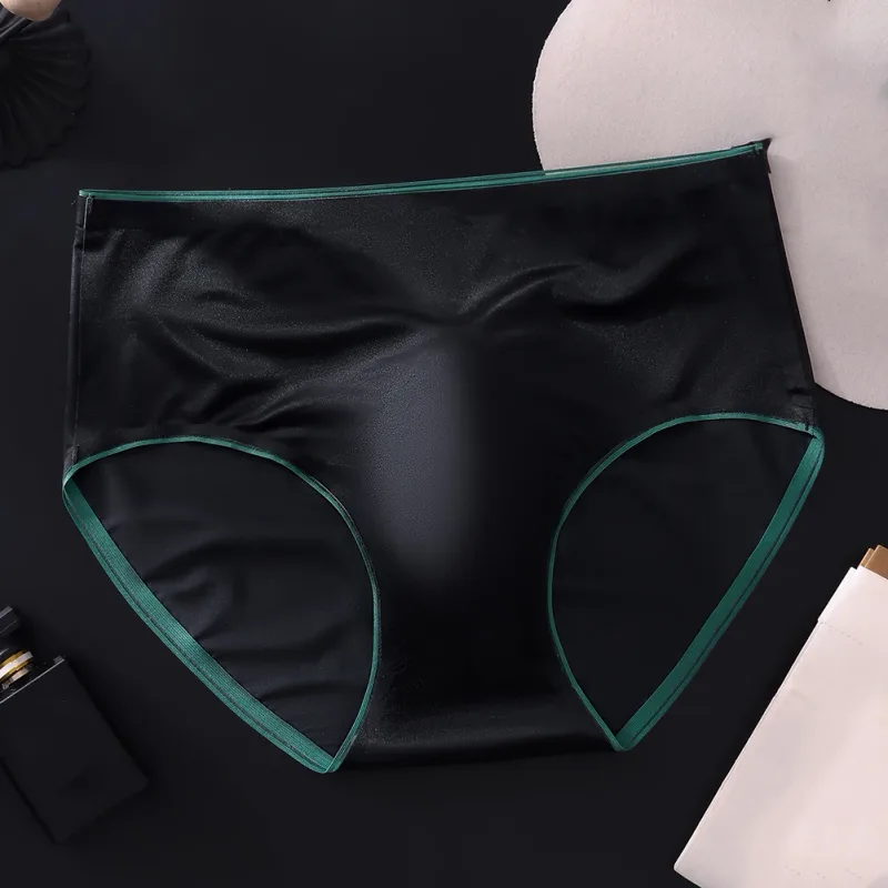 White Men Briefs Stylish Low Waist Panties Briefs 50 Polyamide 50 Spandex Solid Pattern Design Breathable Fabric — image 12
