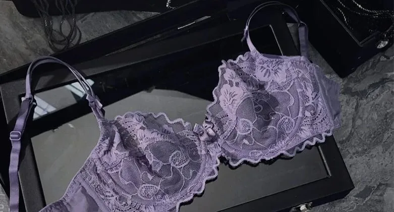 Γαλλικό Ultra Thin Sheer Lace Σετ σουτιέν Underwire Perspective Beauty Back Μεγάλο μπούστο Minimizer Side Shaping Anti Sag 32-38 Σετ σουτιέν