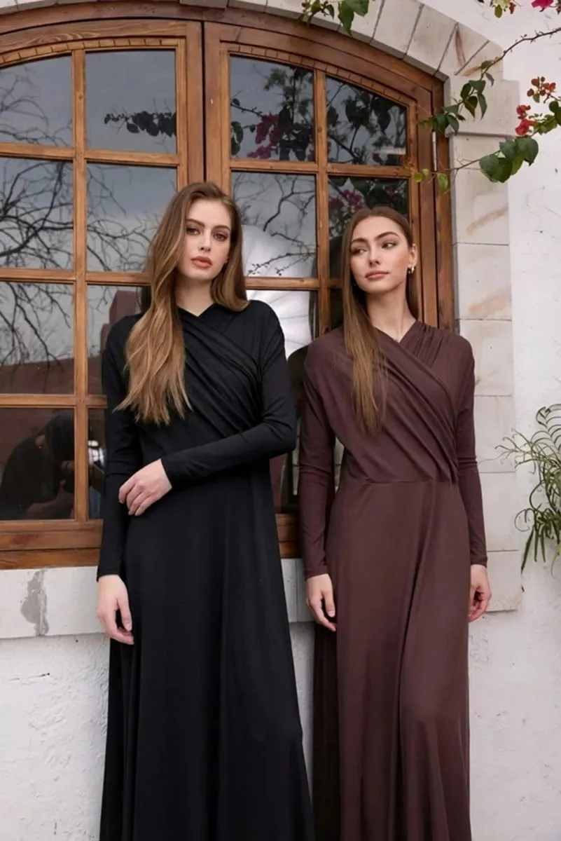 AS SS26 Flowy κομψό τύλιγμα Maxi φόρεμα ελαφρύ ύφασμα που κολακεύει κομψά γυναικεία ρούχα — image 3