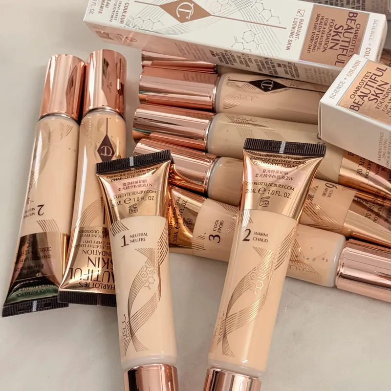 CT Holding Liquid Foundation Essence Hyaluronic Acid Foundation Makeup Spray Pressed Powder Διατηρεί αποτελεσματικά το αποτέλεσμα μακιγιάζ — image 7