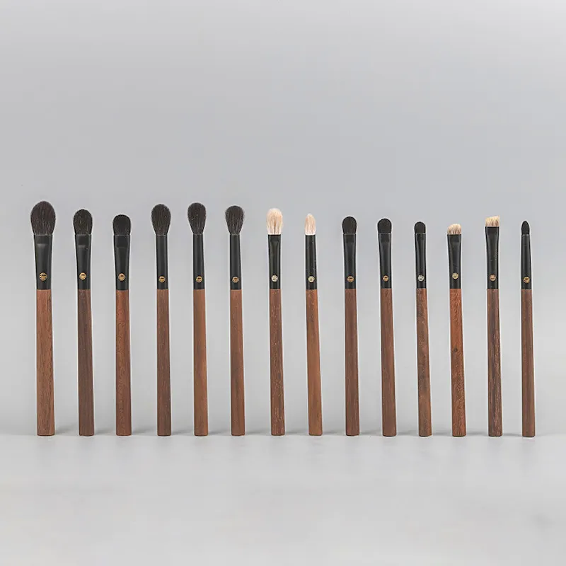 Μαλακό Saibikoho Goat Hair Eye Shadow Brush Blending Brush Επαγγελματικό χειροποίητο πινέλο μακιγιάζ Βούρτσες μακιγιάζ με λαβή από ξύλο Ebony — image 3