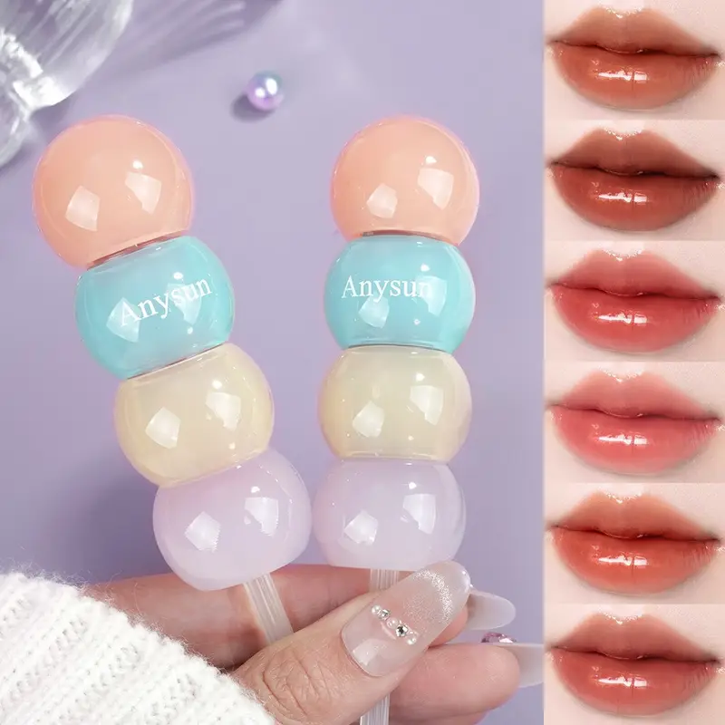 Lip Gloss σε σχήμα Ginger Candy με υγρή και θρεπτική υφή μακράς διαρκείας και ζωηρό χρώμα Ένα χαριτωμένο lip gloss.