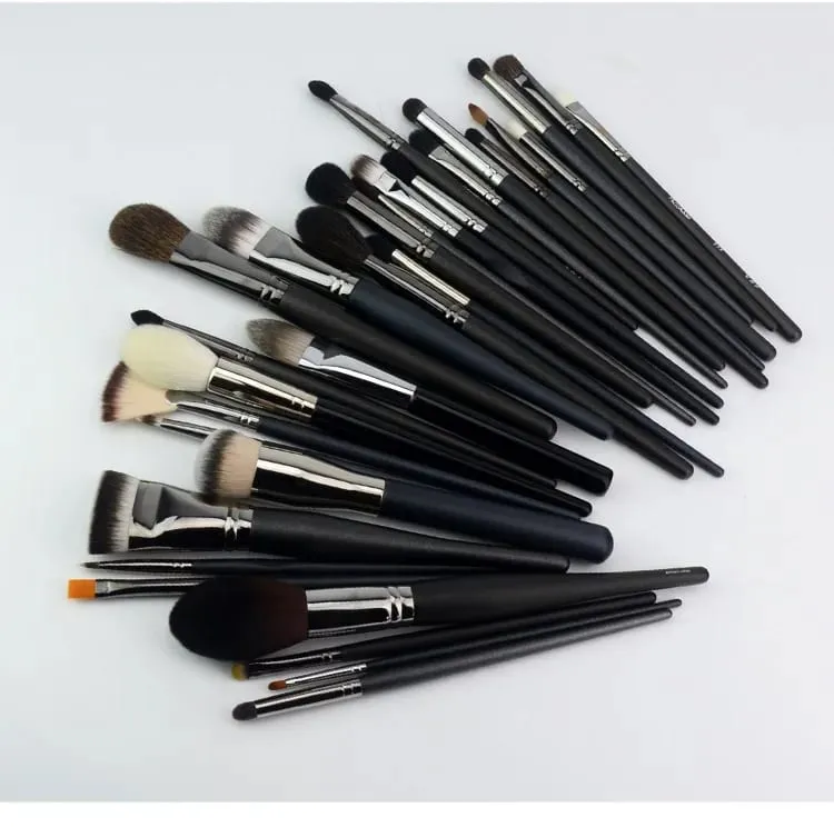 1 יחידות מברשות איפור מסדרת Pro P Powder Foundation מברשת איפור צללית כלים קוסמטיים פרטי עיניים Brow Highlight Concealer