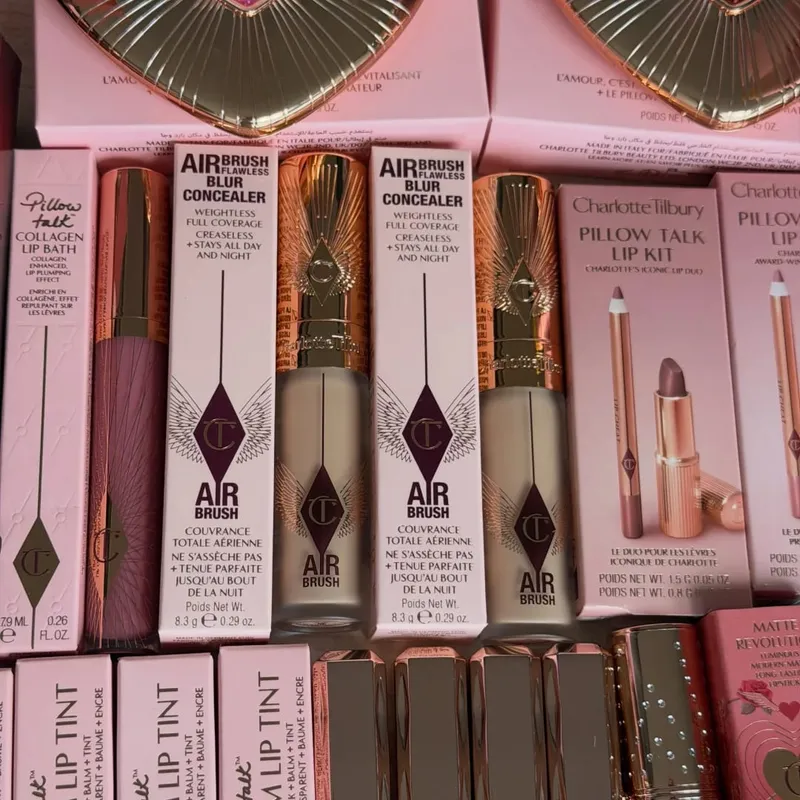 Charlotte Tilbury Bronze Contour Wand Matte Blendable & Blush Stick Radiant Buildable Natural Glow Δώρο μακιγιάζ προσώπου που διαρκεί