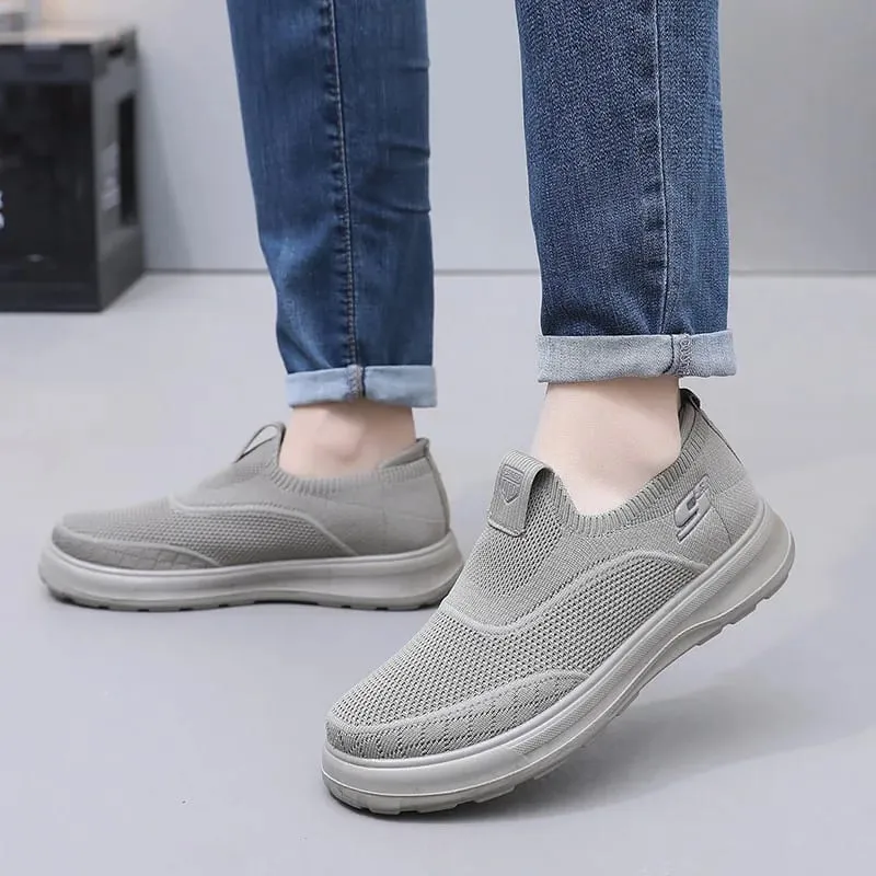 Men's Breathable Mesh Sneakers Lightweight Knit Upper Comfortable Soft Sole Non-slip Casual Walking Shoes Fashion Versatile — image 3