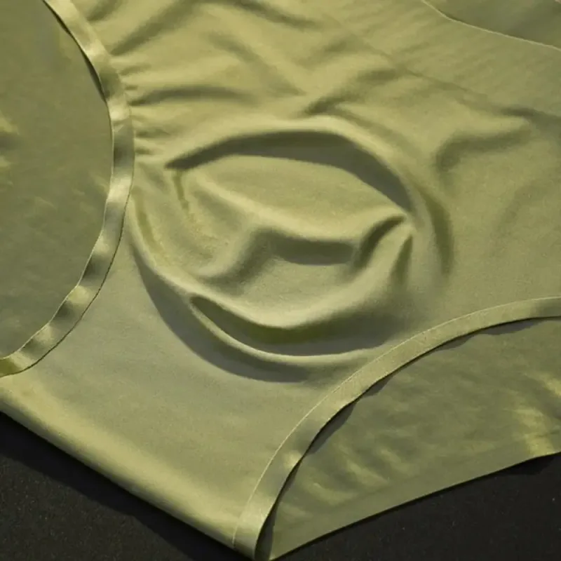 Solid Color Summer Thin Satin Briefs Men Simple Underpants Ice Silk Panties Quick Dry Breathable Seamless Underwear Men Gift — image 11