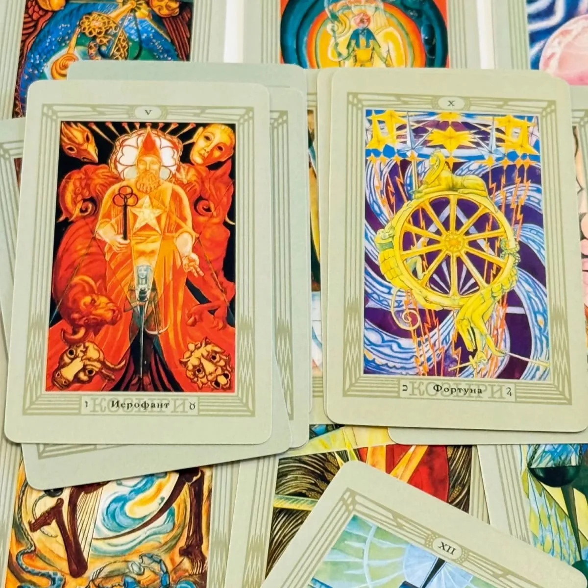 Κάρτες Thoth Tarot Ρωσική /Ισπανική/Αγγλική έκδοση Oracle Επιτραπέζια παιχνίδια για πάρτι — image 4