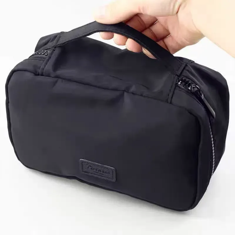 PA CARRIER COMBO POUCH Μαύρο & ασημί πινέλα μακιγιάζ και τσάντα αποθήκευσης καλλυντικών για ταξίδια