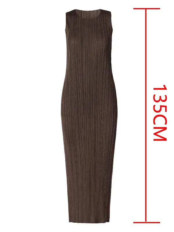 Miyake נשים קפלים שמלת קיץ ללא שרוולים ארוך קלאסי אופנה קוריאנית מקרית אלגנטית נשית Lce מים כחול חוף שמלת TP5045 — image 10