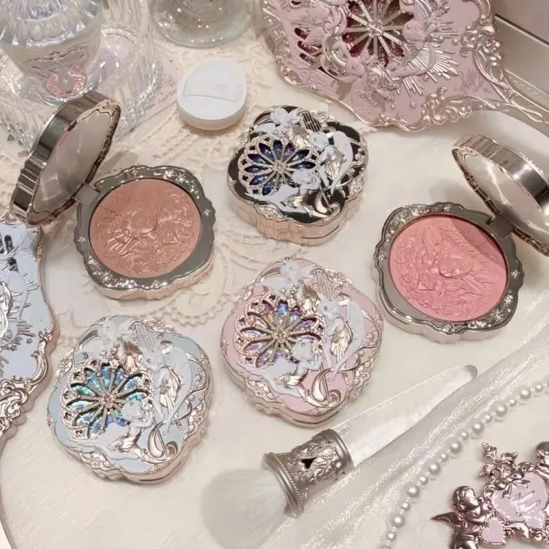Συλλογή Flower Know Little Angel Κουτί δώρου Μακιγιάζ Eyeshadow Blush Cream Matte Lipstick Highlighter Full Kit All In One — image 3