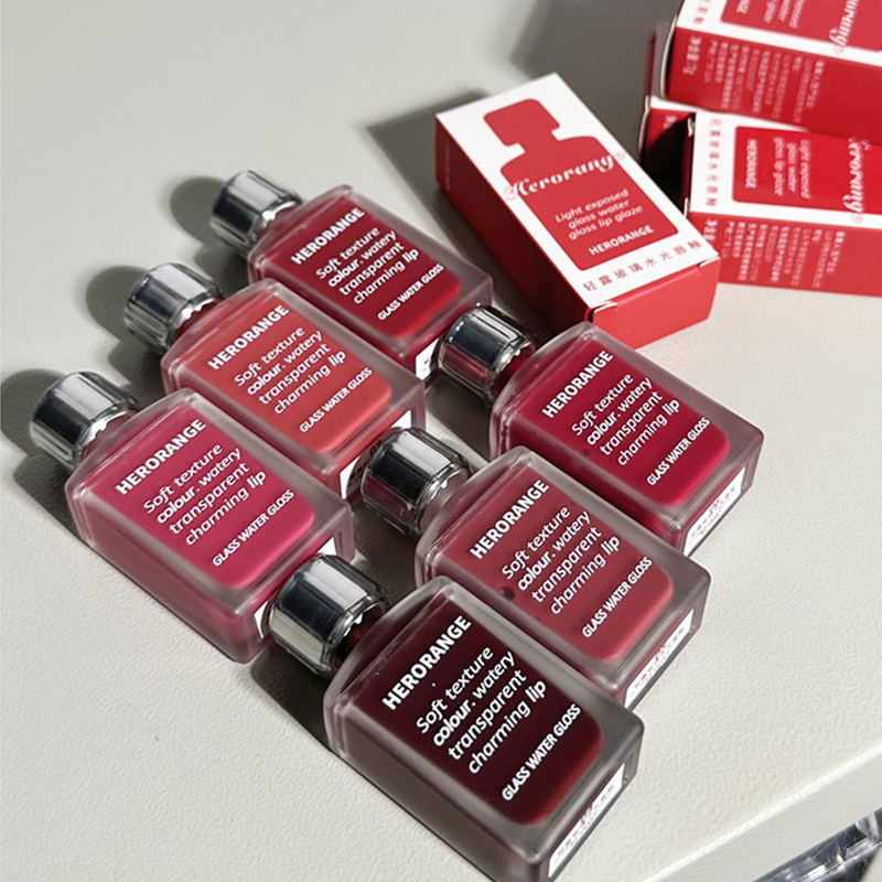Light Glass-Like Lip Lacquer - Mirror Shine Hydrating Formula; Smudge-Proof Long-Wear and Skin-Brightening — image 5