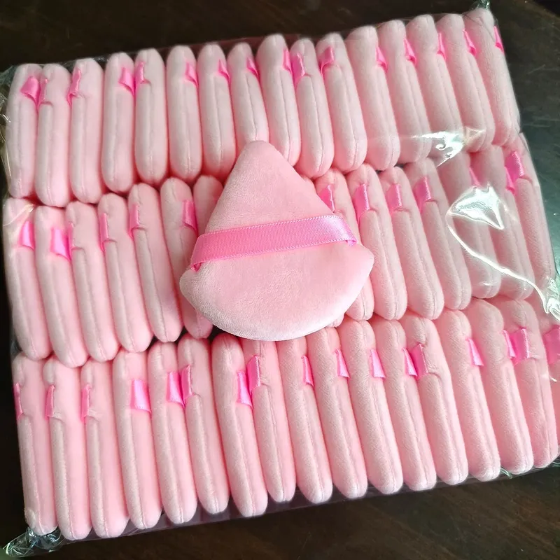 Χονδρική 50 τμχ Triangle Powder Puff Mini Face Makeup Sponge Cosmetics Μαλακό βαμβακερό πρόσωπο σε σκόνη Puff Washable Velvet Makeup Puff