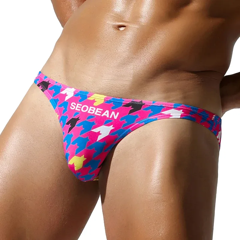Men's Low-Waist Triangle Pants with Pouch Fashionable Bird's Eye Design Comfortable Underwear for Men