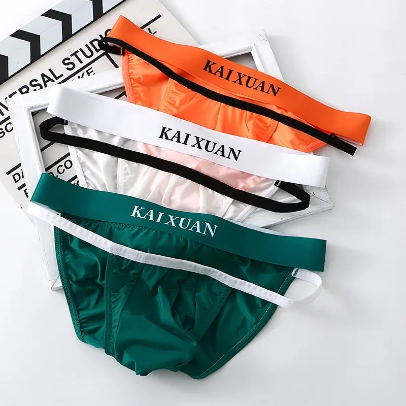 Fashion Men's Underwear Breathable Ice Silk Underpants Soft and Comfortable Briefs — image 3