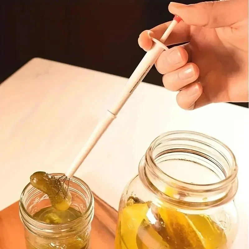 Plastic Pickle Clipper Tool - No Mess Pickle Picker W/ Αντιολισθητική λαβή για βάζο Pickles Olives Gadget κουζίνας Πλυντήριο πιάτων — image 2