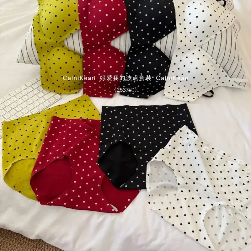 Amerikai retro pöttyös melltartó Seamless Deep V vezeték nélküli zselé támogatás megereszkedett fehérnemű szett Sexy Comfort MOYISU szexi melltartó szett — image 2