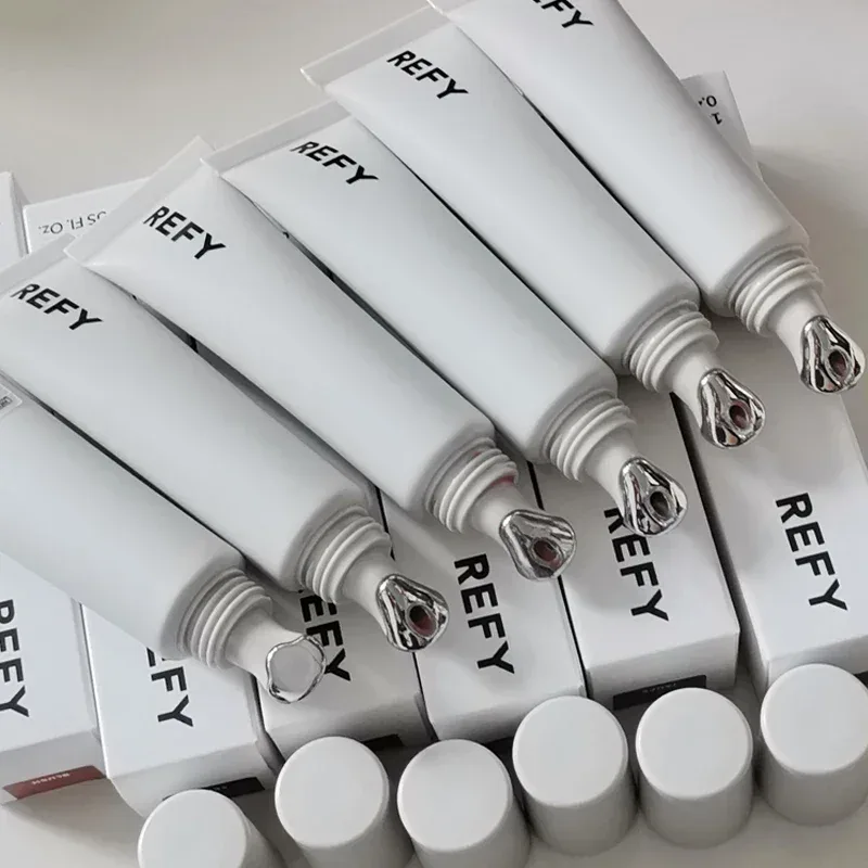 Brand Refy Lip Gloss Metal Applicator Deeply Moisturizing Nourishing Plumping Shine Non-Sticky Satin Nude Lip Makeup Cosmetics — image 4