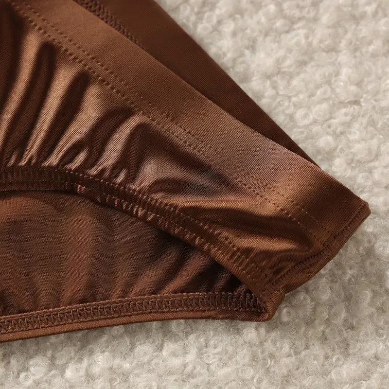 Men Solid Briefs Underwear Man Sexy Glossy Underpants Cuecas Calzoncillos Ropa Interior Hombre Slips Male Pouch Panties — image 13