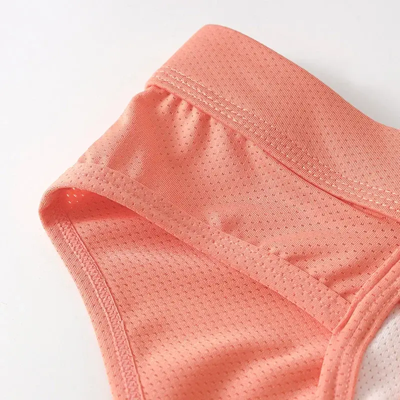 Men's Quick Dry Breathable Polyester Underwear with Bullet Pouch Sexy Trunks Side Opening Comfortable Briefs