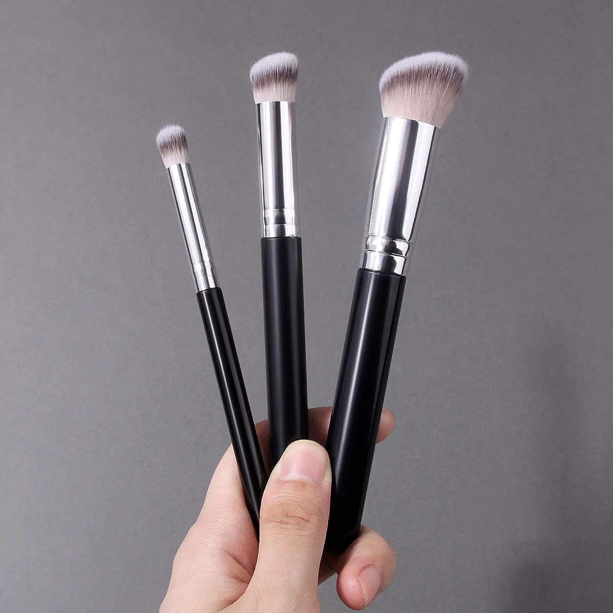 3PCS Professional Foundation & Concealer Brush Set Dense Hair Brushes for Liquid Foundation Medium & Mini Concealer Flawless — image 5