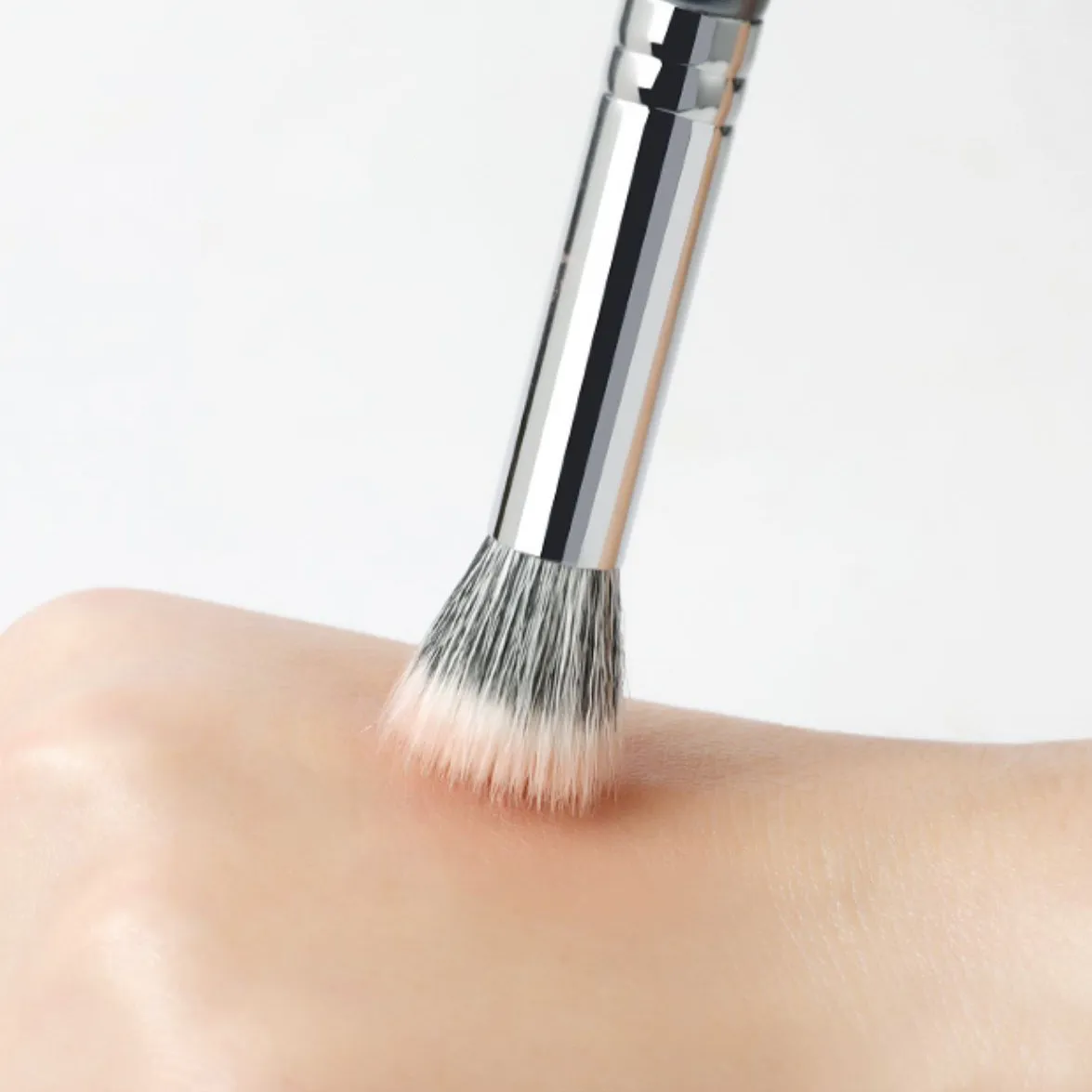 Profissional artesanal compõem escova 479 pequeno pontilhado blush escova macia saikoho cabelo de cabra pincéis de maquiagem de fibra sintética