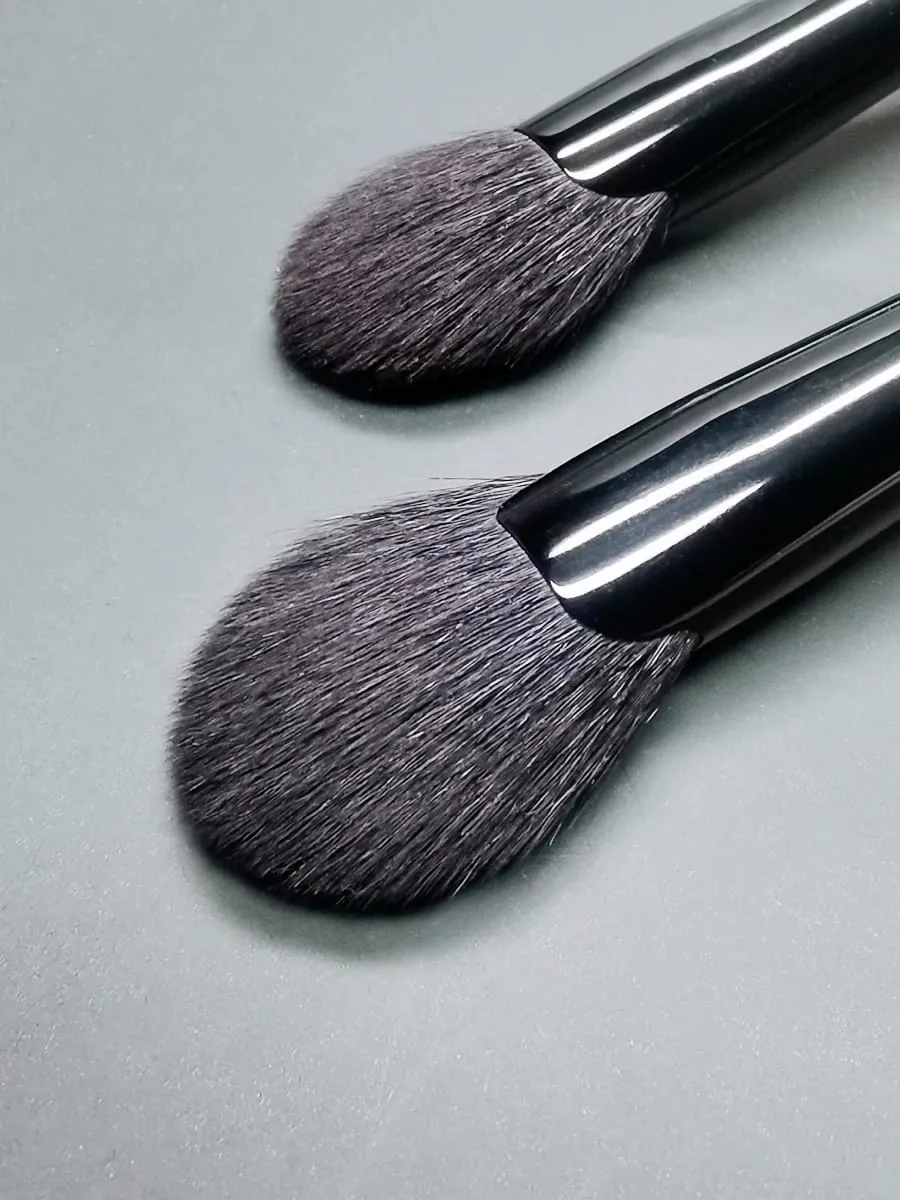 Fan Makeup Brush Highlighter Face Shadow Goat Hairs Blush Powder Make Up Brushes Pro Essential Cosmetic Tools