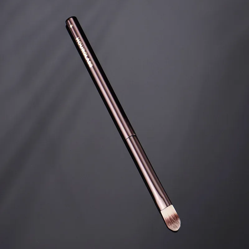 1 pc #5 Concealer Makeup brushes Eyeshadow Make up brush Nose detail exquisite Professional Cosmetic tool metal handle with box