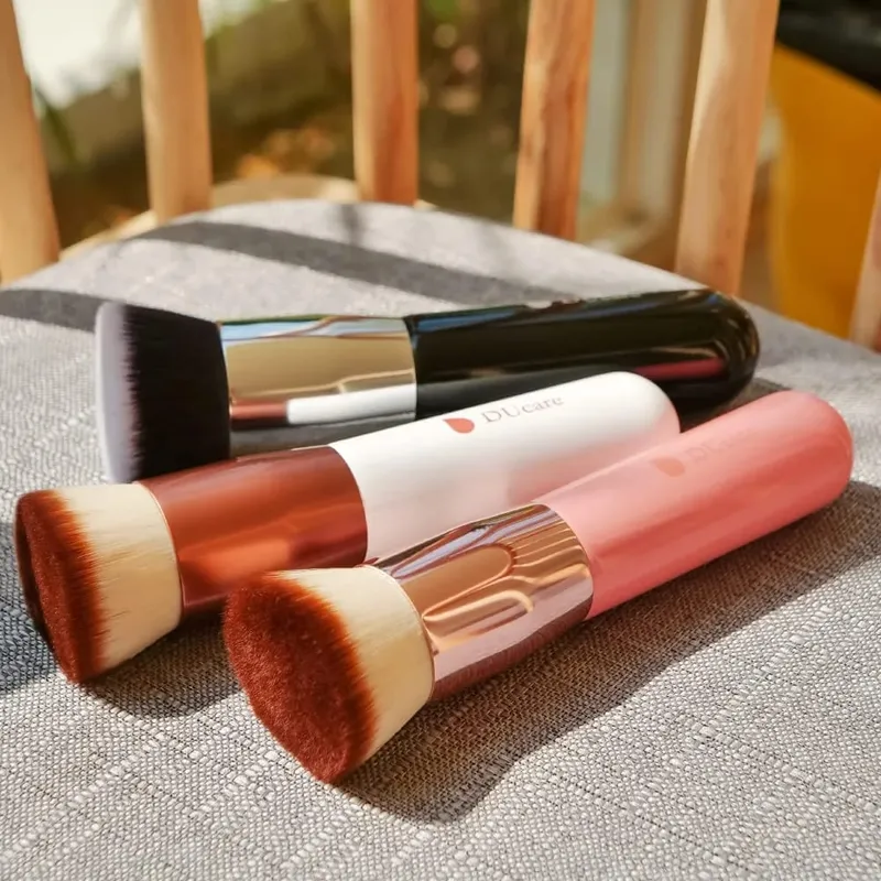 Ducare escova de base plana, pincéis de maquiagem kabuki, cabelo sintético, mistura líquida, pó mineral, cosméticos pontilhados