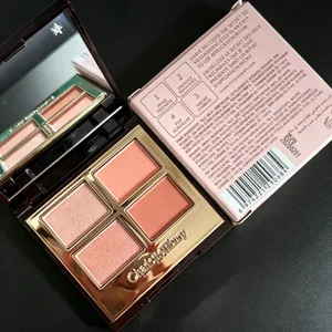 Charlotte Tilbury Luxury Palette Pillow Talk Lidschatten Palette Nude Pink 4 in 1 Langanhaltend Matt Schimmernd Augen Makeup