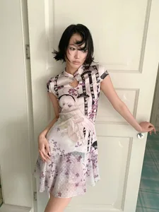 유럽 ​​미국 유행 달콤한 멋진 소녀 자른 치파오 드레스 애니메이션 꽃 인쇄 중국어 스탠드 칼라 개구리 버튼 슬림 casua